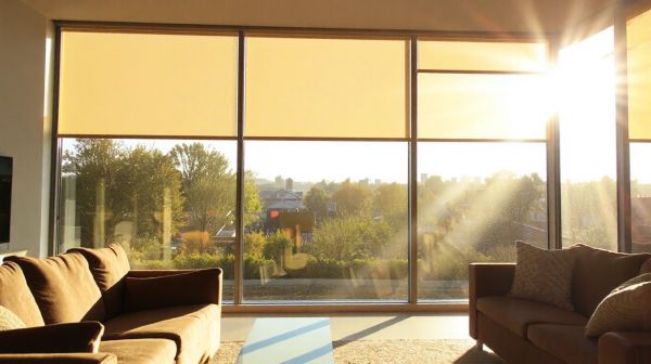 Les défis à surmonter avec les volets roulants solaires
